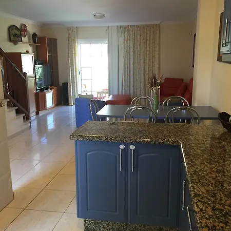 Bungalow Medanobeach Σπίτι διακοπών *